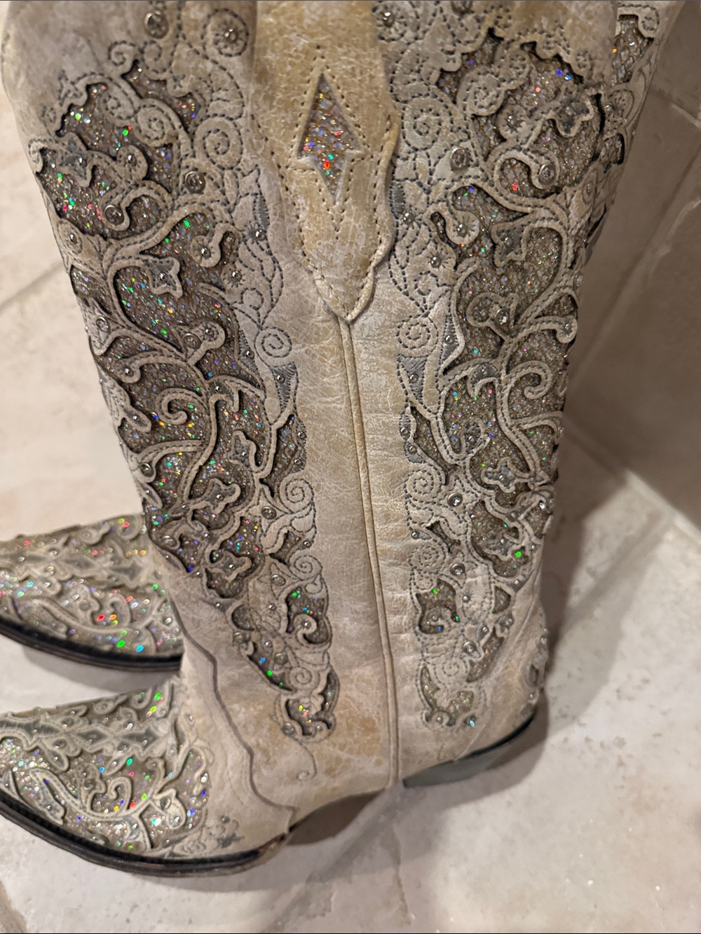 Corral Ivory Western Cowboy Boots with Embellished Upper - Picture 4 of 16